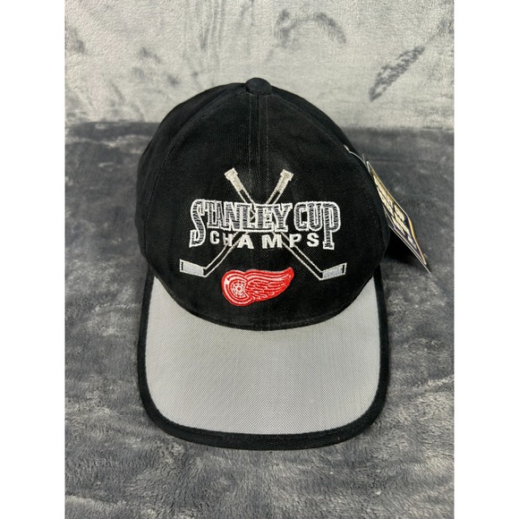 Vintage 1998 Detroit Red Wings Stanley Cup Champs Hat Starter Black Snapback - Picture 1 of 5